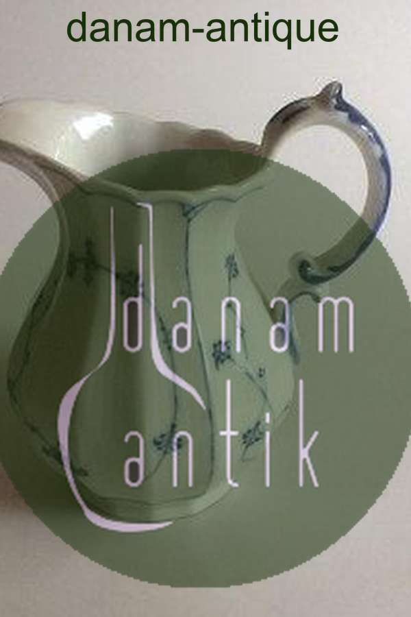 Royal Copenhagen Musselmalet Riflet Kande No 356