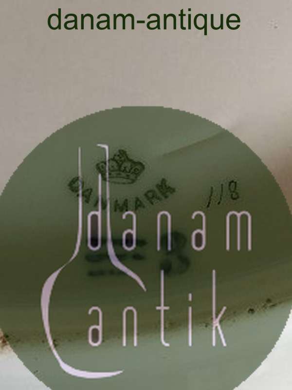 Royal Copenhagen No 118 Round Serving Tray w. Golden Peacock Feather Ornament