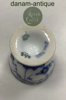 Königlich Kopenhagen Porzellan Blauer geriffelter Halblonde Eierbecher Nr. 542/696