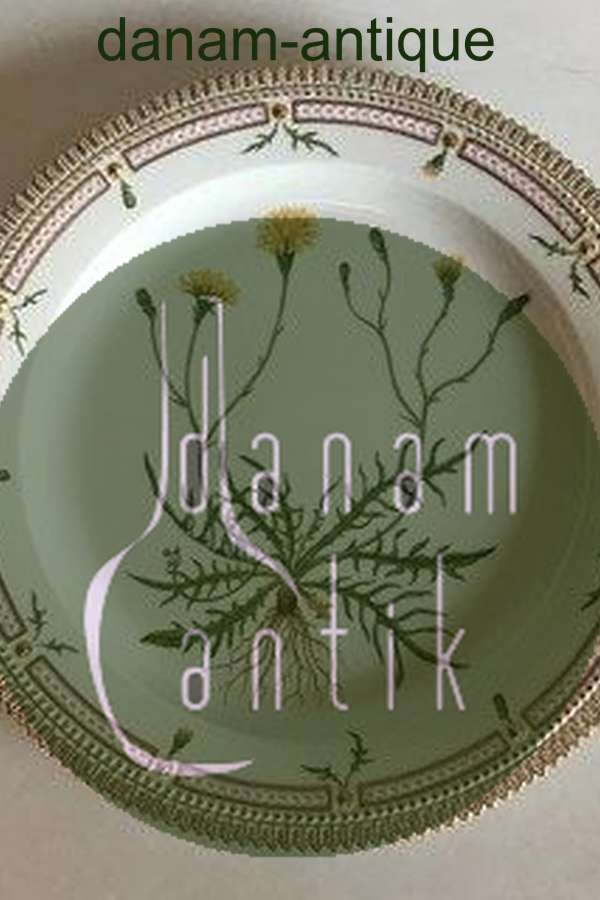 Royal Copenhagen Flora Danica Rundt fad No 20/3524