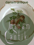 Royal Copenhagen Tallerken med Håndmalet Frugtmotiv og Guldornament