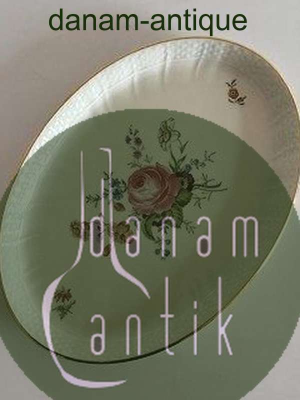Royal Copenhagen Frijsenborg Oval Bakke No. 1863