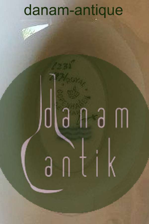 Royal Copenhagen Creme Svejfet med Guld (Stel 1235) Sovseskål No 1871