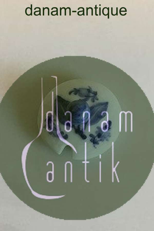 ロイヤルコペンハーゲン ブルーフラワー 編み蓋 No 8073