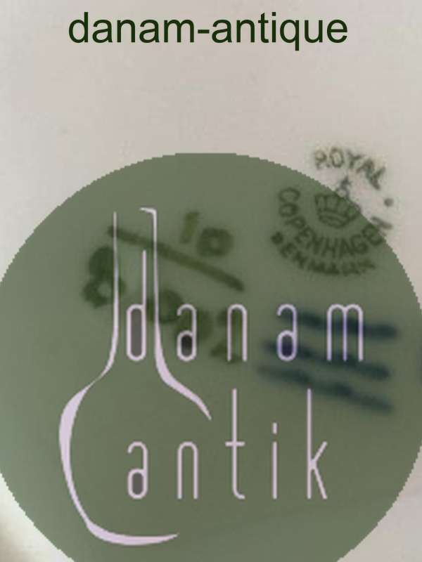 Royal Copenhagen Blå Blomst Flettet Bladformet Skål No 8002