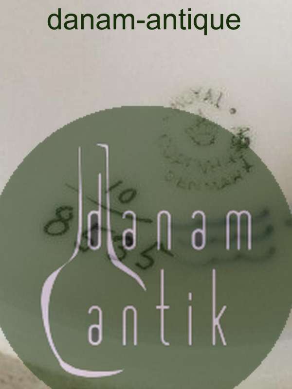 皇家哥本哈根蓝色花边布丁盘带盖子No 8535