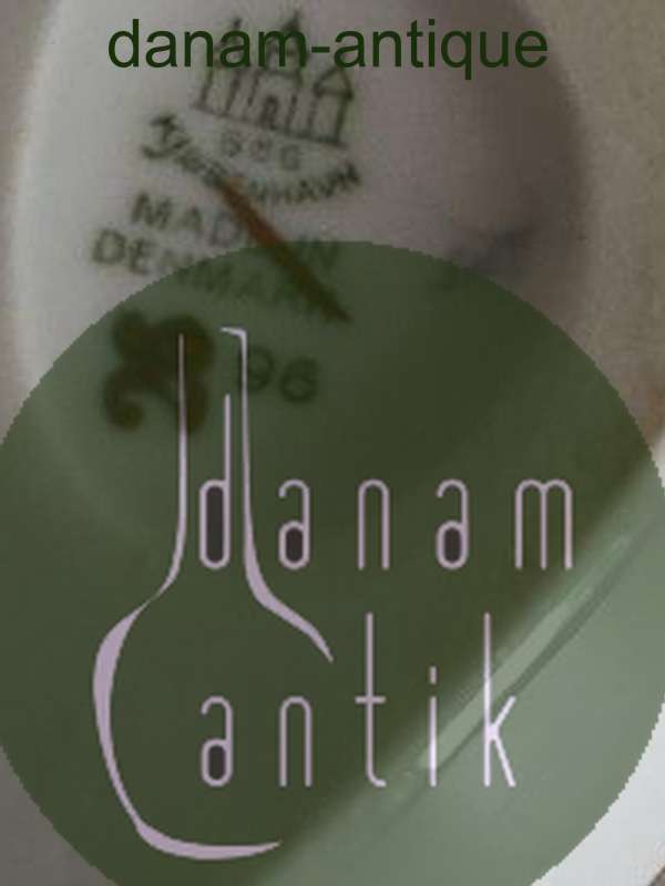 Bing & Grøndahl Måge med Guld Aflang Bakke No 96