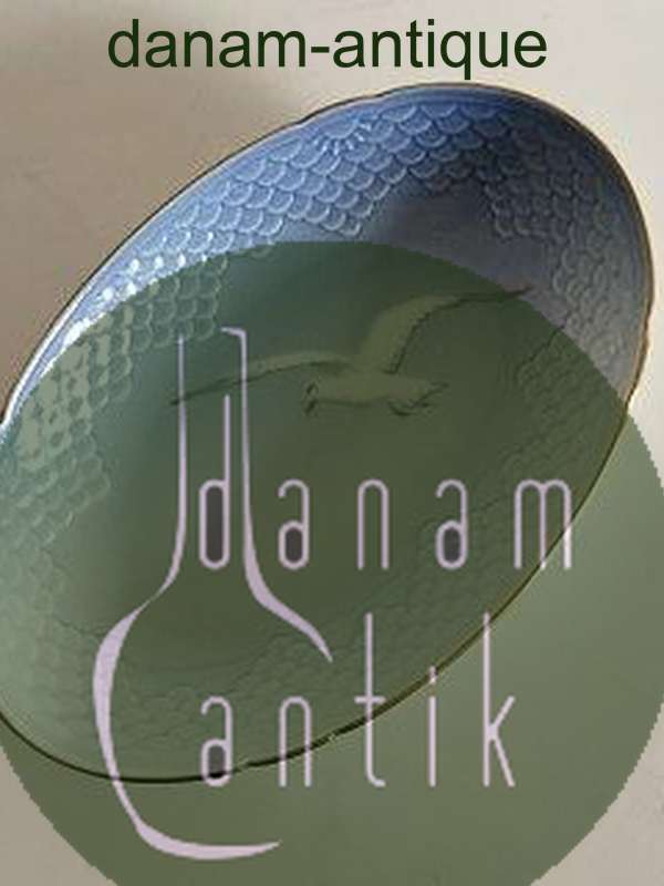 Bing & Grøndahl Måge med Guld Oval Skål No 39