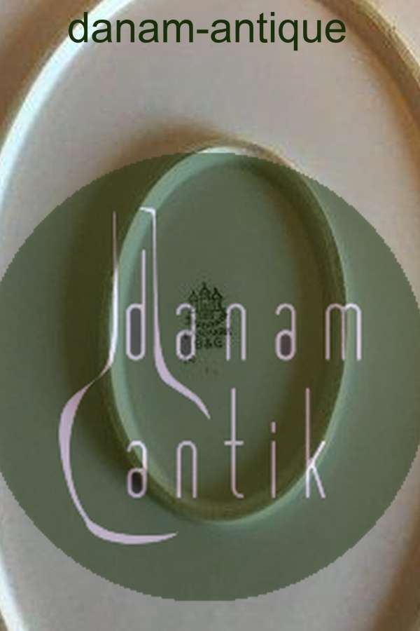 Bing & Grøndahl Ovalt fad No 14 Stel med grøn dekoration med guld på form 507(Herregaard)