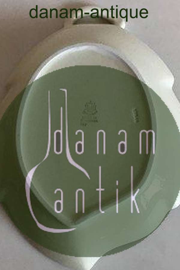 Bing & Grøndahl Elegance, Creme Bladformet fad No 199