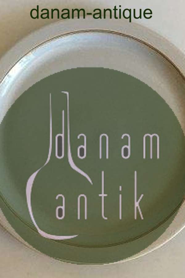 Bing Grondahl 釉面石器 "Coppelia "圆盘 No 304