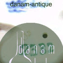 皇家哥本哈根带鸭子的女孩小雕像 No 2332