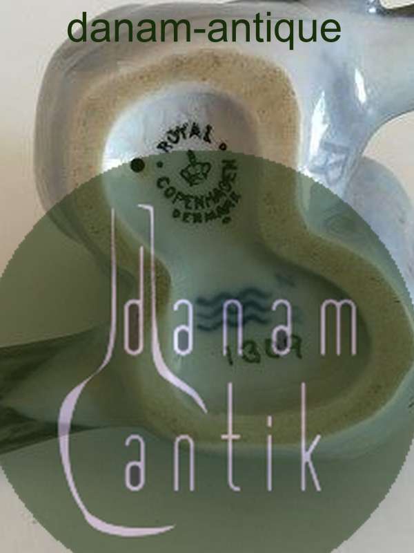 ロイヤルコペンハーゲン フィギュリン No 1309 2羽のスズメ。