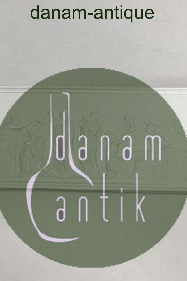 Kgl. Porcelæn Biscuit Platte Kærlighedens Aldre nr. 115