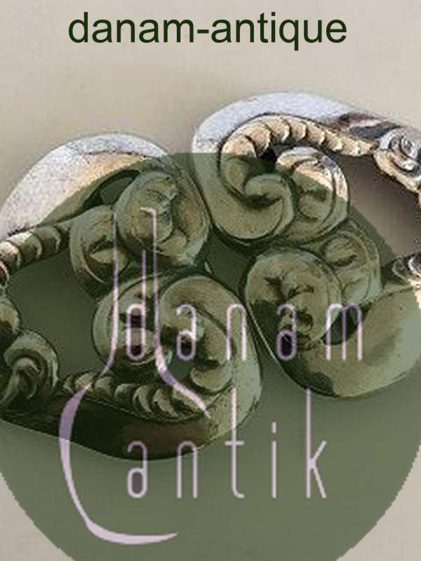 Early Georg Jensen Danish Art Nouveau Belt Buckle No. 10 in 826 Silver