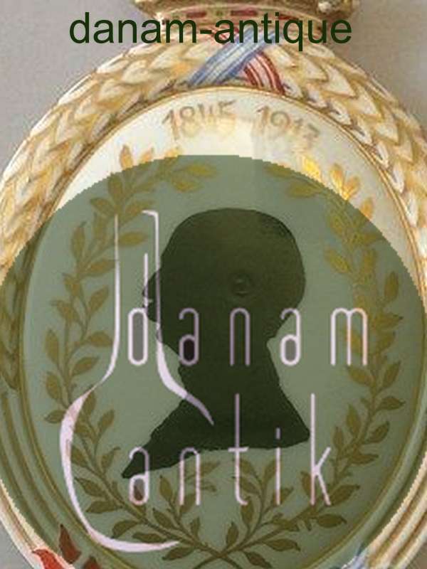 Royal Copenhagen Flora Danica Silhouette Platte Kong George of Grækenland No RC-S5