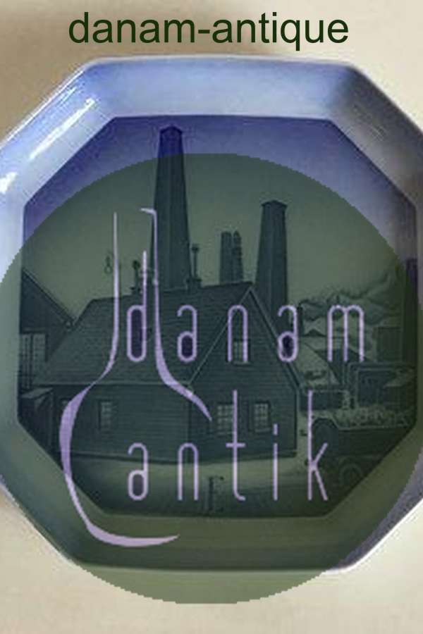 Bing og Grøndahl Alfabet Platte Essen. Designet i 1933-1934 af Ove Larsen