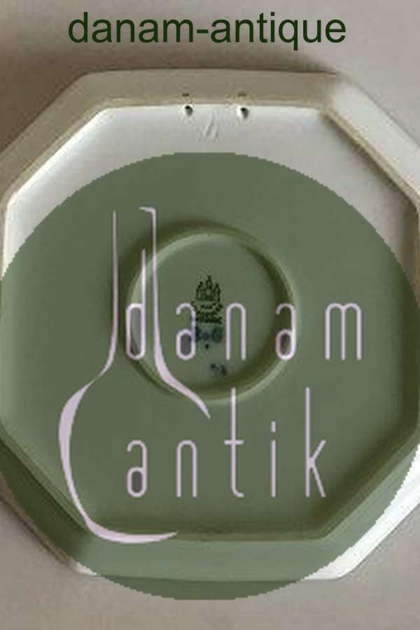 Bing og Grøndahl Alfabet Platte Dresden. Designet i 1933-1934 af Ove Larsen