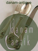 Georg Jensen Sterling Silver 75th Anniversary Children's Fork with Carneol Stone（ジョージ ジェンセン スターリング シルバー 75th アニバーサリー チルドレン フォーク ウィズ カーネオール ストーン）。