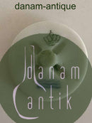 Royal Copenhagen Porzellanknopf mit handgemaltem Musikermotiv