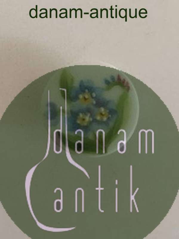 Royal Copenhagen Porcelænsknap med Håndmalet Blomstermotiv