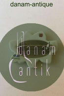 Royal Copenhagen Hvid Hjerte Broche af porcelæn og Anton Michelsen Sterling Sølv