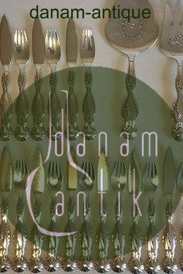 Georg Jensen Sterling sølv Fiskebestik model 55. Sæt til 12 personer med tilhørende serveringssæt