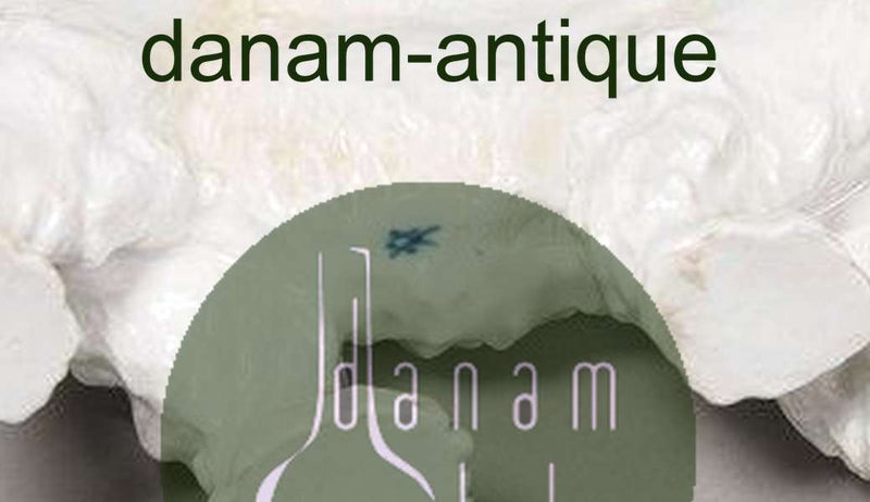 Meissener Porzellanfigur eines Eisbären