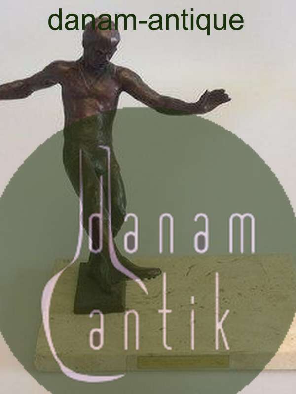 Royal Copenhagen Bronze statuette Sterett-Gittings Kelsey Fodboldspiller fra 1976