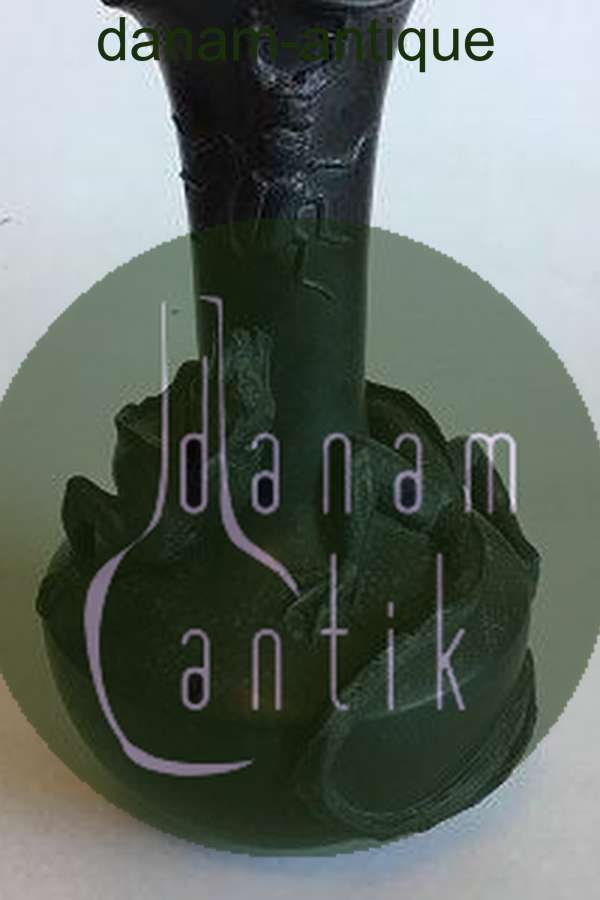 P. Ipsen, vase, sortbrændt terracotta dekoreret med Varan/Drage og Eghjort No 331