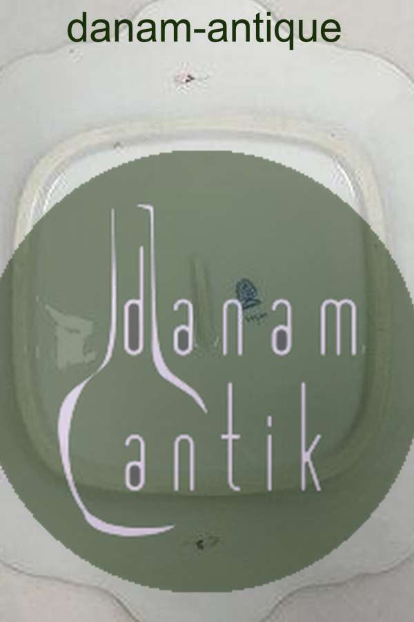 Herend Hungary Apponyi Purpur Kagefad No 431