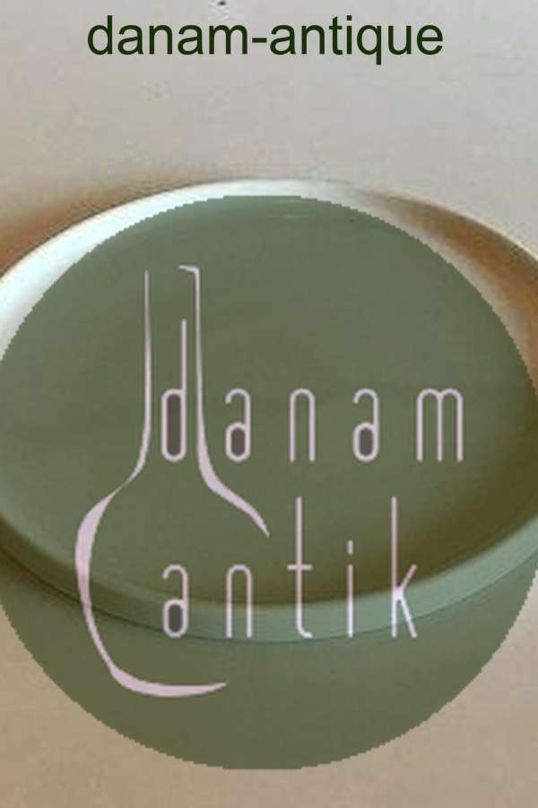 Royal Copenhagen Hvidpot Fad No 6298