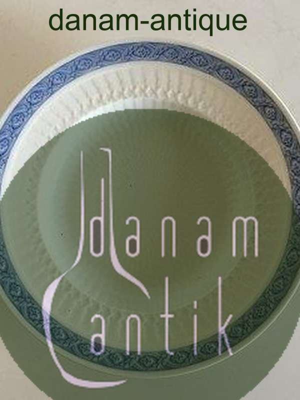 ロイヤルコペンハーゲン ブルーファン ディーププレート No 11514