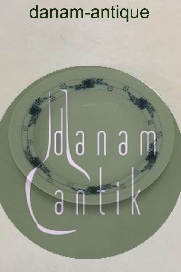 Royal Copenhagen Rosenknop Lille dyb tallerken No 8109