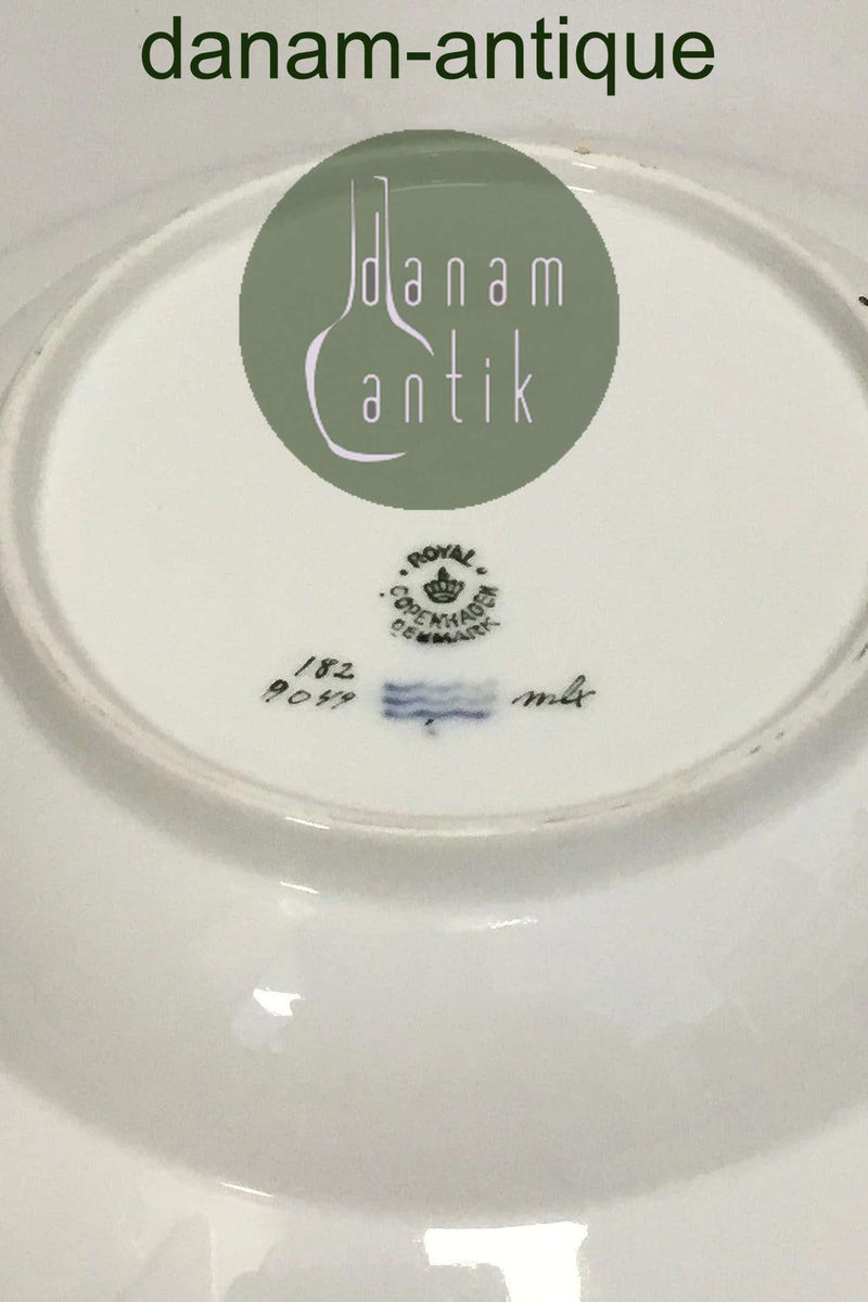 Royal Copenhagen Bellis og Følfod Dyb Tallerken 9049