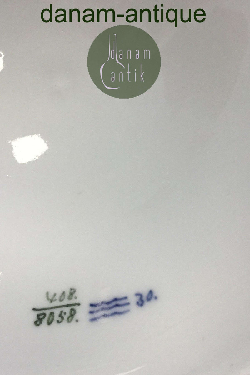 Royal Copenhagen Rosenknop Stort Rundt lågfad No 8058