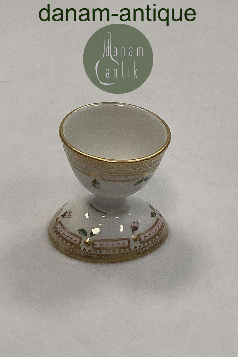 Royal Copenhagen Flora Danica Æggebæger No 20/3530 eller nyt nummer 696