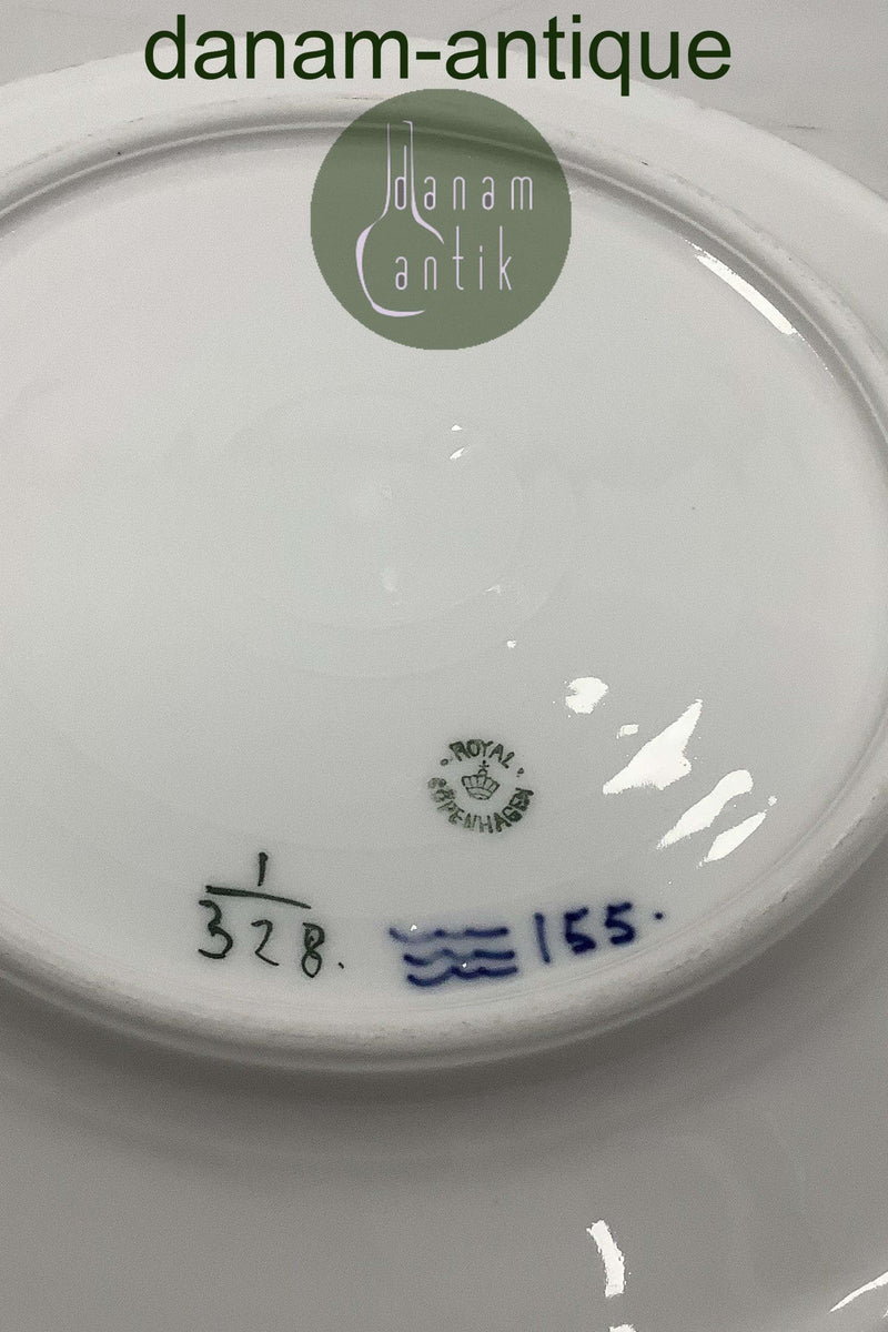 Royal Copenhagen Musselmalet Riflet  Hotel Spisetallerken No. 328