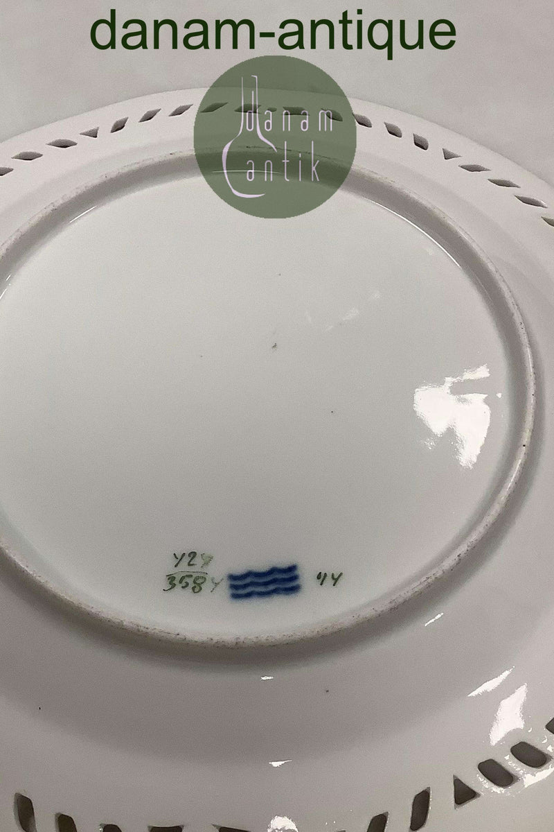 Royal Copenhagen Flora Danica Frugttallerken No 429/3584