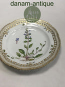 Royal Copenhagen Flora Danica plate with openwork edge No 20/3553