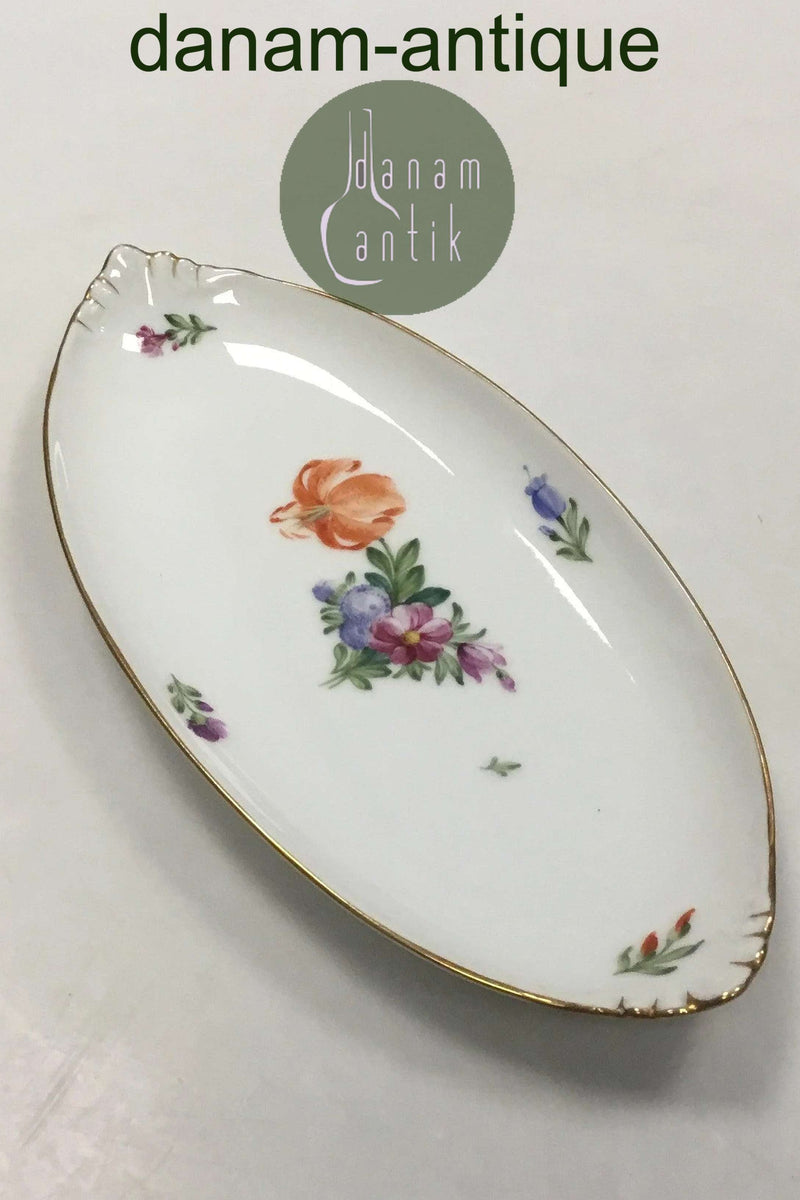 Royal Copenhagen Saxon Flower Light Bee Cell Oval Dish No 493/9029 