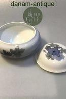 Royal Copenhagen Lågskål No 1763/400 med Blomstermotiv