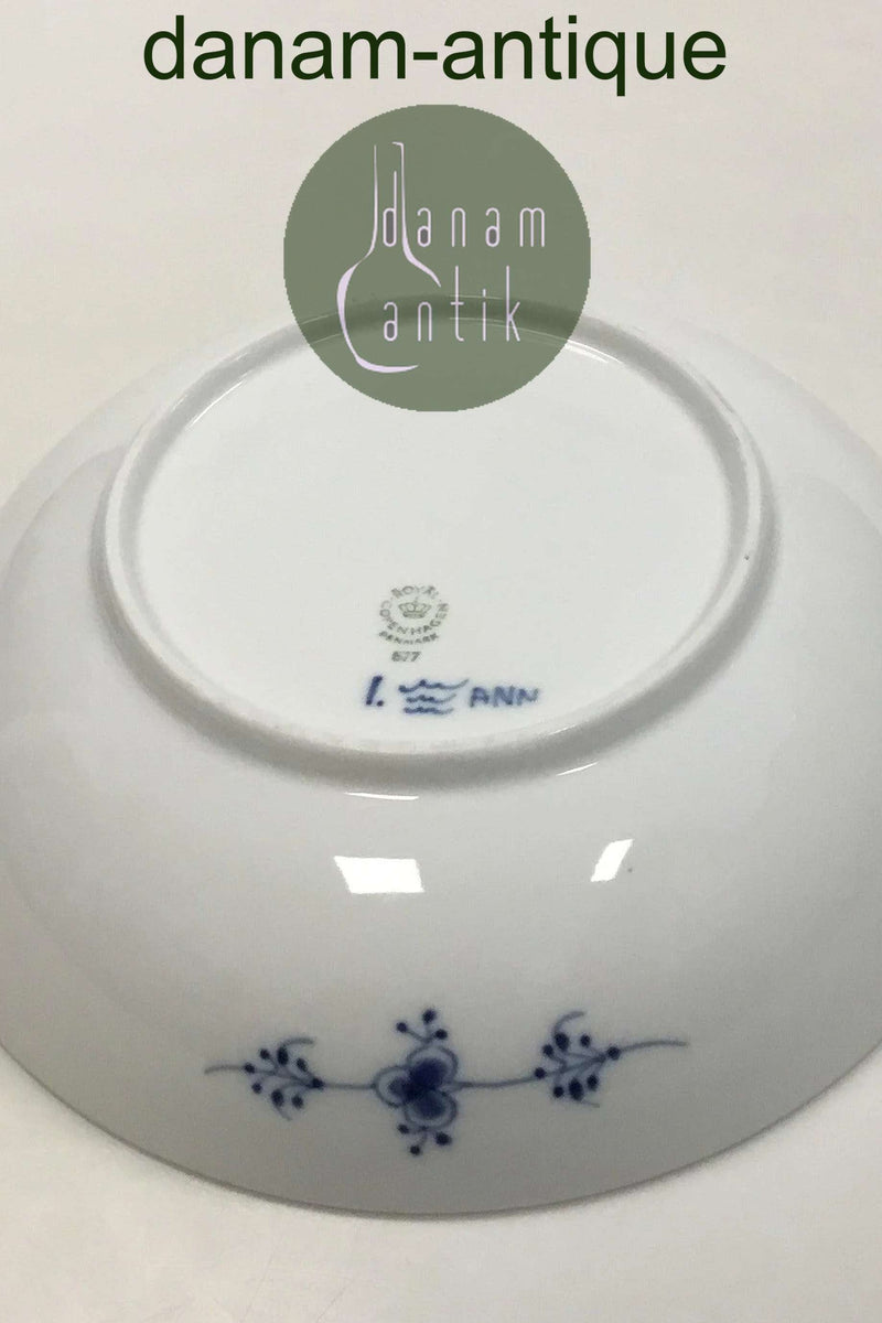 ロイヤルコペンハーゲン ブルーフルーテッドボウル No 577