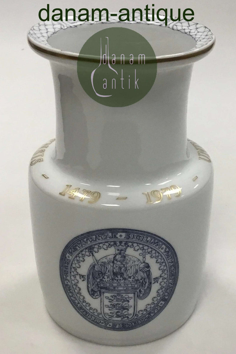 Bing og Grøndahl Vase for Københavns Universitets 500 års jubilæum