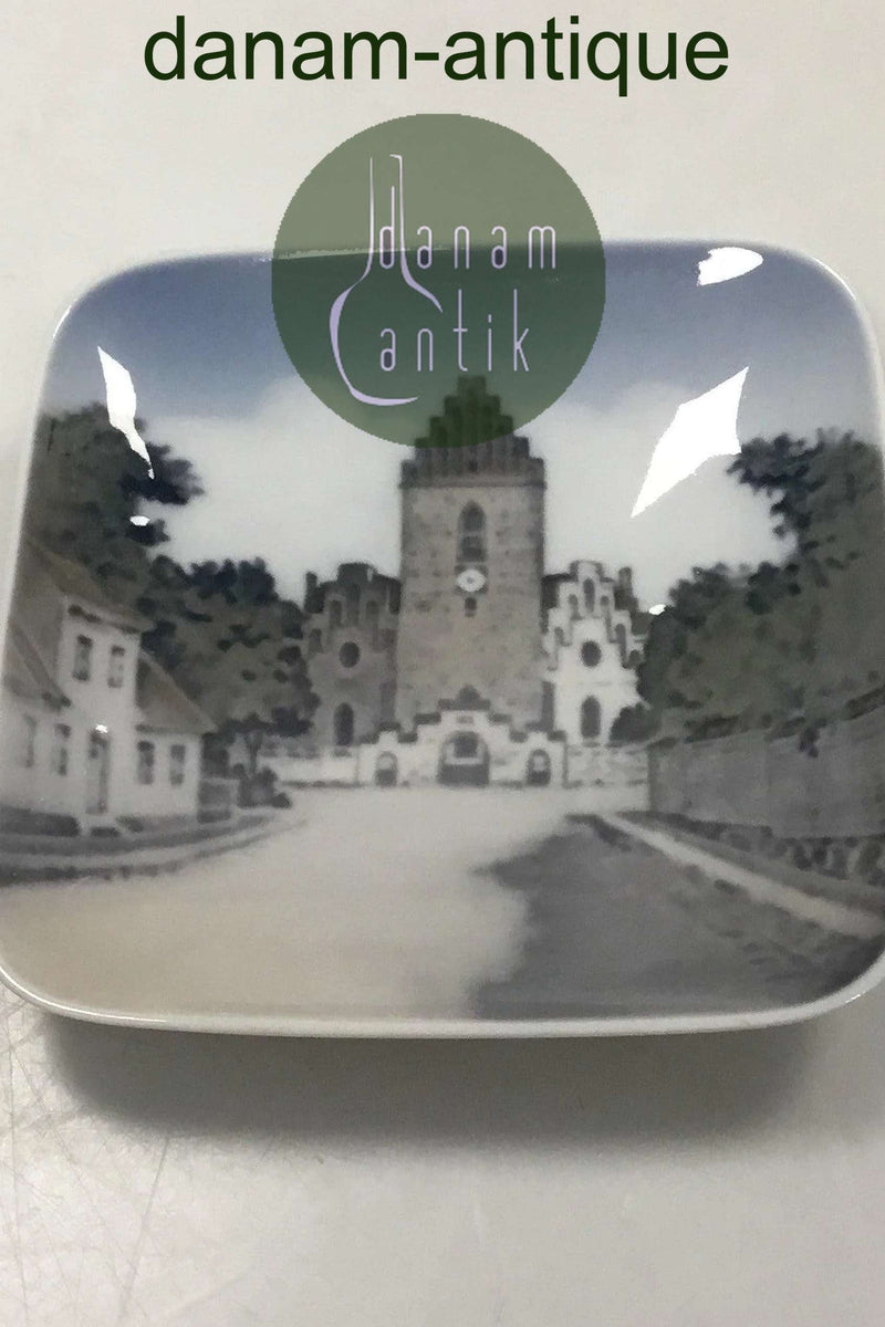 Royal Copenhagen Skål og askebæger No 4476 Store Heddinge Kirke