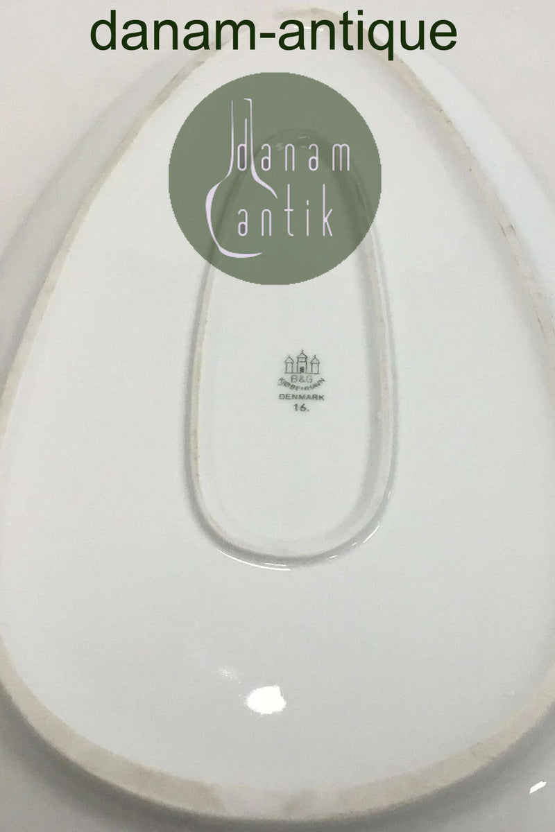 Bing & Grøndahl Hvidt glat stel med guldkant Trekantet fad No 16