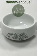 Royal Copenhagen Hotelporcelæn dekoreret med vilde planter Lille skål No 6046