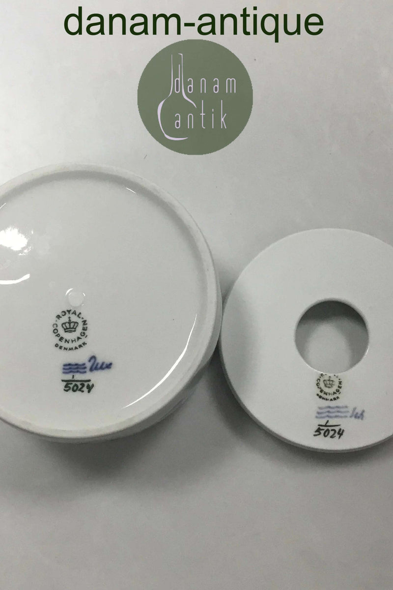 Royal Copenhagen Musselmalet Riflet Lågkrukke / Bonbonniere No 5024