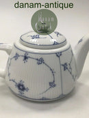 Royal Copenhagen Musselmalet Tea Kande No 2221