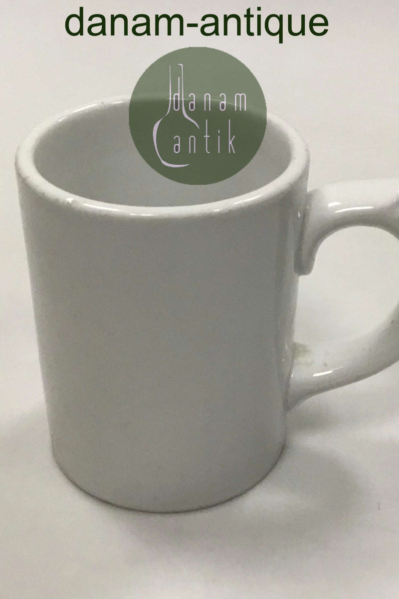 Royal Copenhagen Krus af kraftig hvid porcelæn No 6124